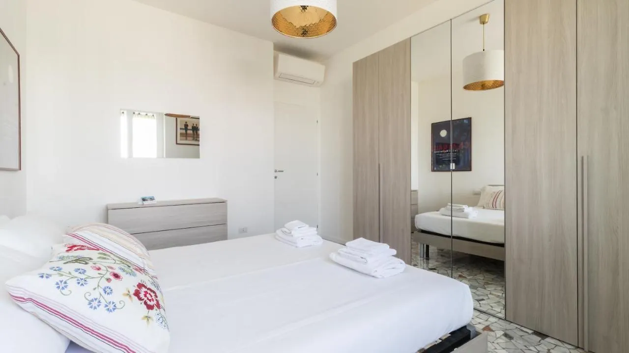 Italianway - Ripa Ticinese 103 Apartment Milan